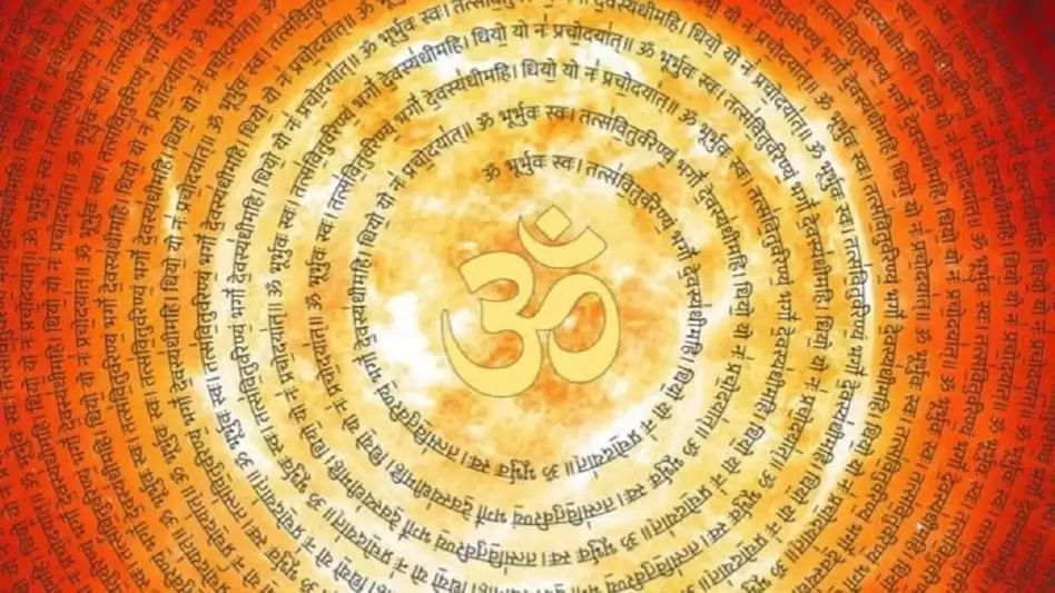 गायत्री मंत्र का महत्व और यह इतना शक्तिशाली क्यों है? — Spirituality