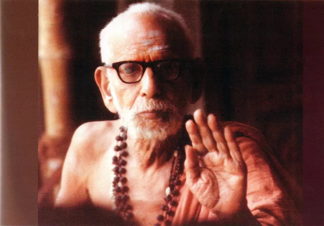 श्री चन्द्रशेखरेन्द्र सरस्वती स्वामीगल — Famous Hindus