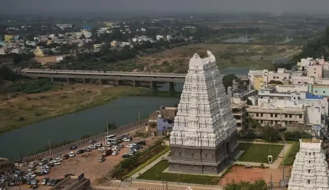 श्री कालहस्ती मंदिर — Temples