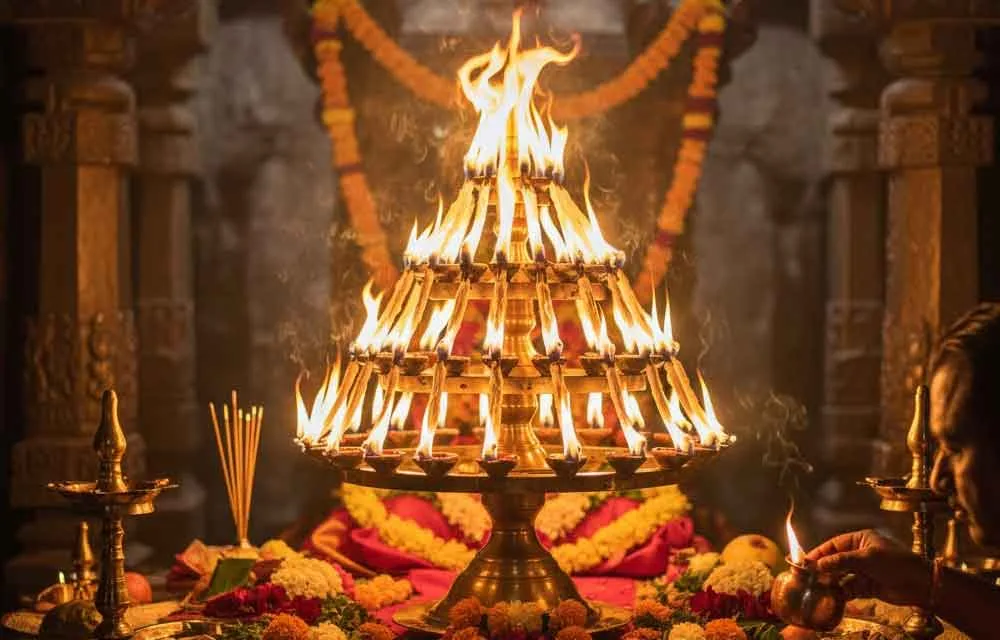 दामोदर मास 2026: कार्तिक की तिथियाँ, दामोदर लीला, दामोदराष्टकम् और घर पर दीपदान — Festivals