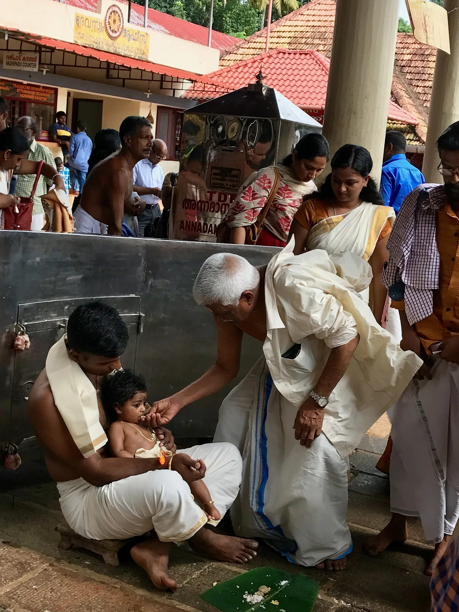 अन्नप्राशन संस्कार: शिशु के पहले अन्न-भोजन, विधि और क्षेत्रीय परंपराओं की पूरी मार्गदर्शिका — Hinduism